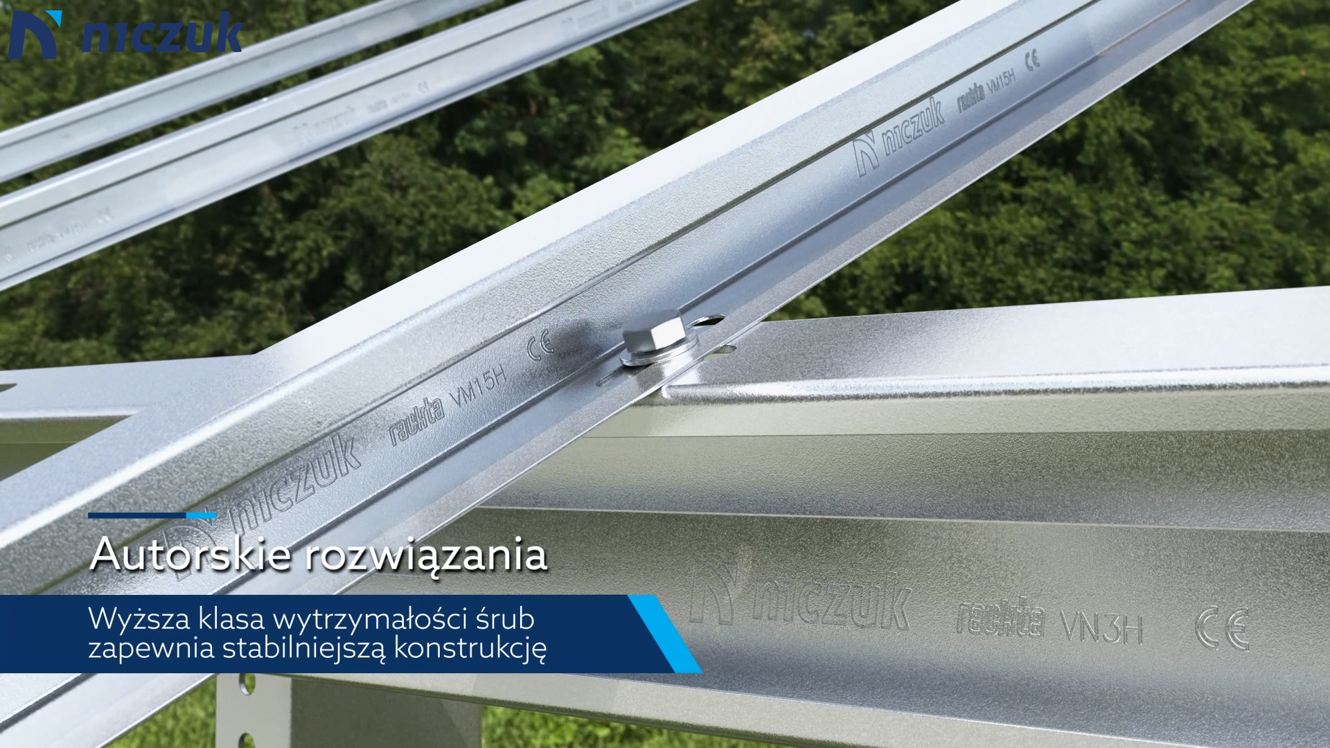 animacja 3D konstrukcji fotowoltaicznych. 3D animation of photovoltaic structures.